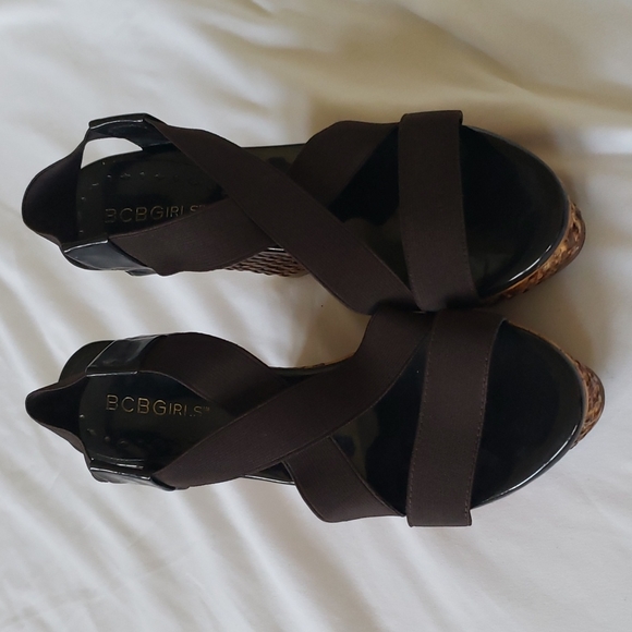 BCBGirls brown wedge sandles - Picture 3 of 3